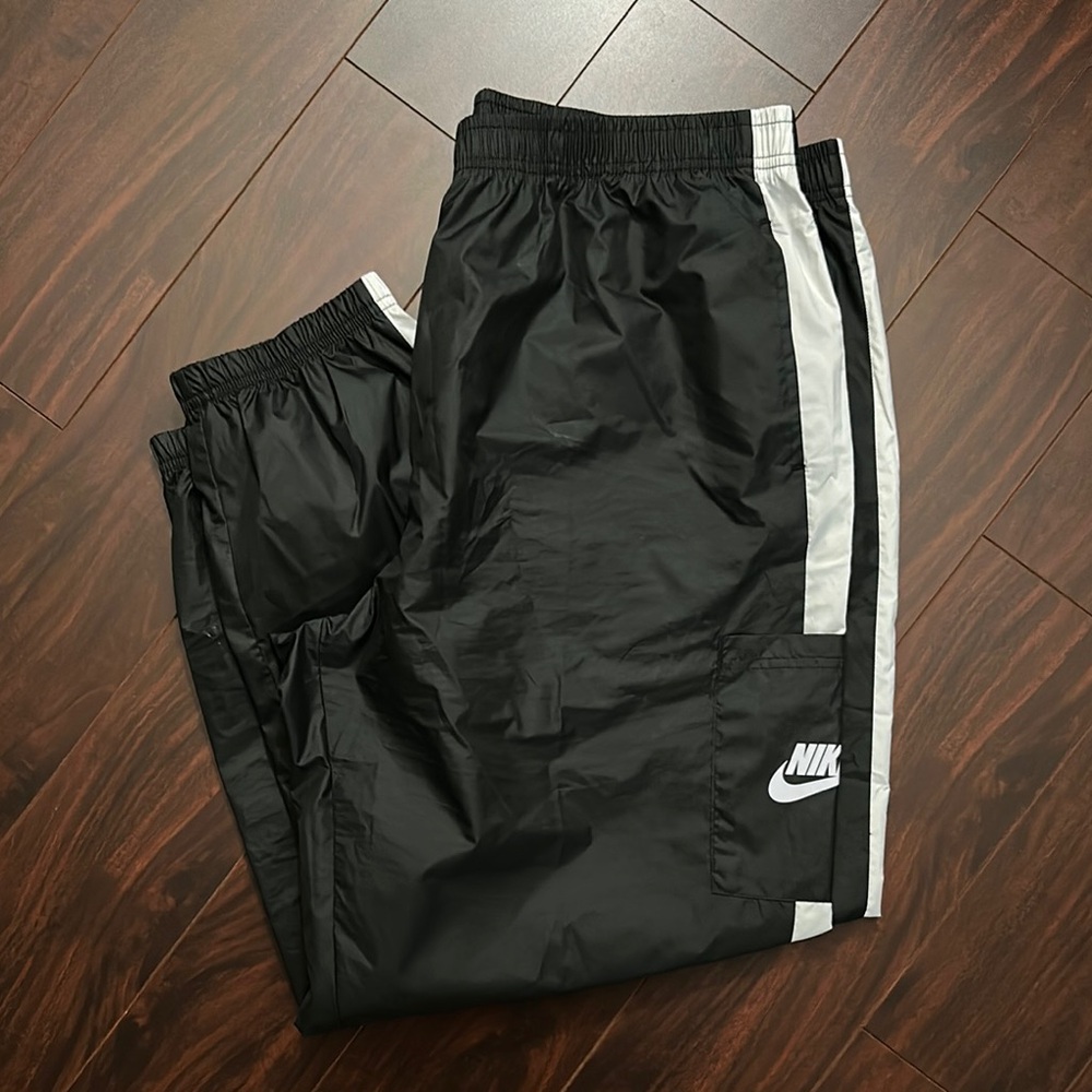 Nike Black and White Joggers with Elastic Waistband